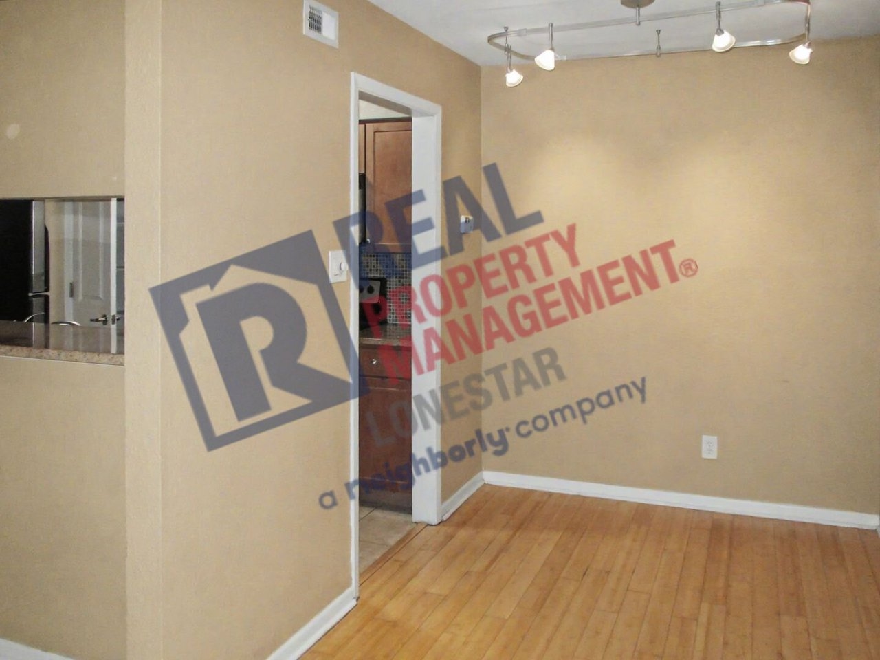 3204 Menchaca Road Unit 702 Austin, TX 78704