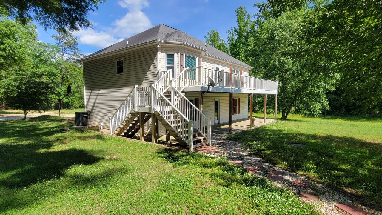 1611 Fairview Road Fountain Inn, SC 29644