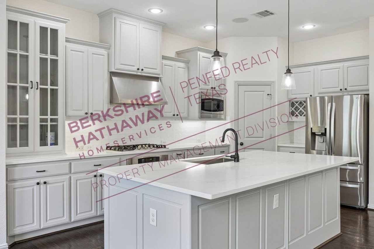 6685 Escena Blvd Irving, TX 75039