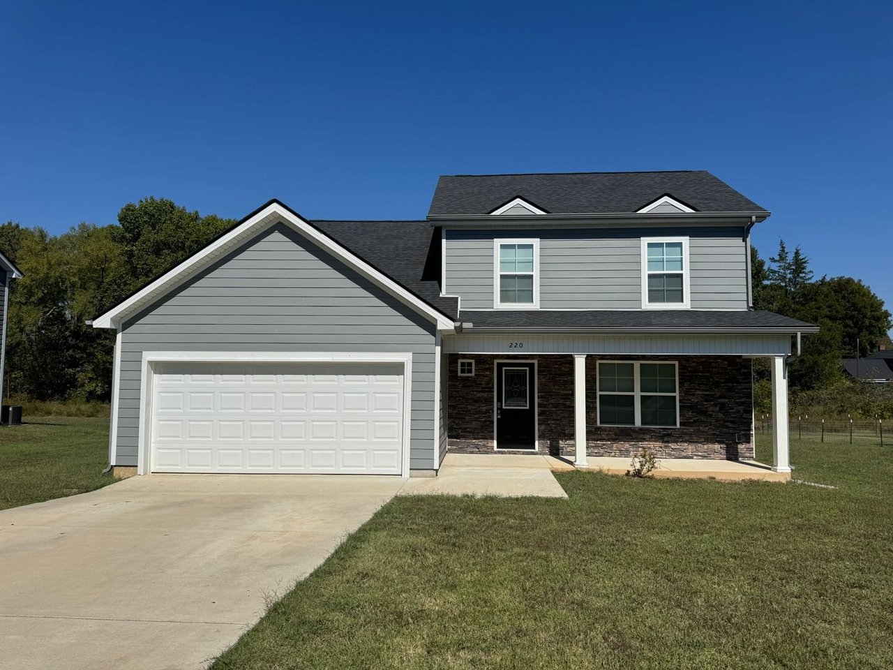 220 Tarrytown Drive Smyrna, TN 37167