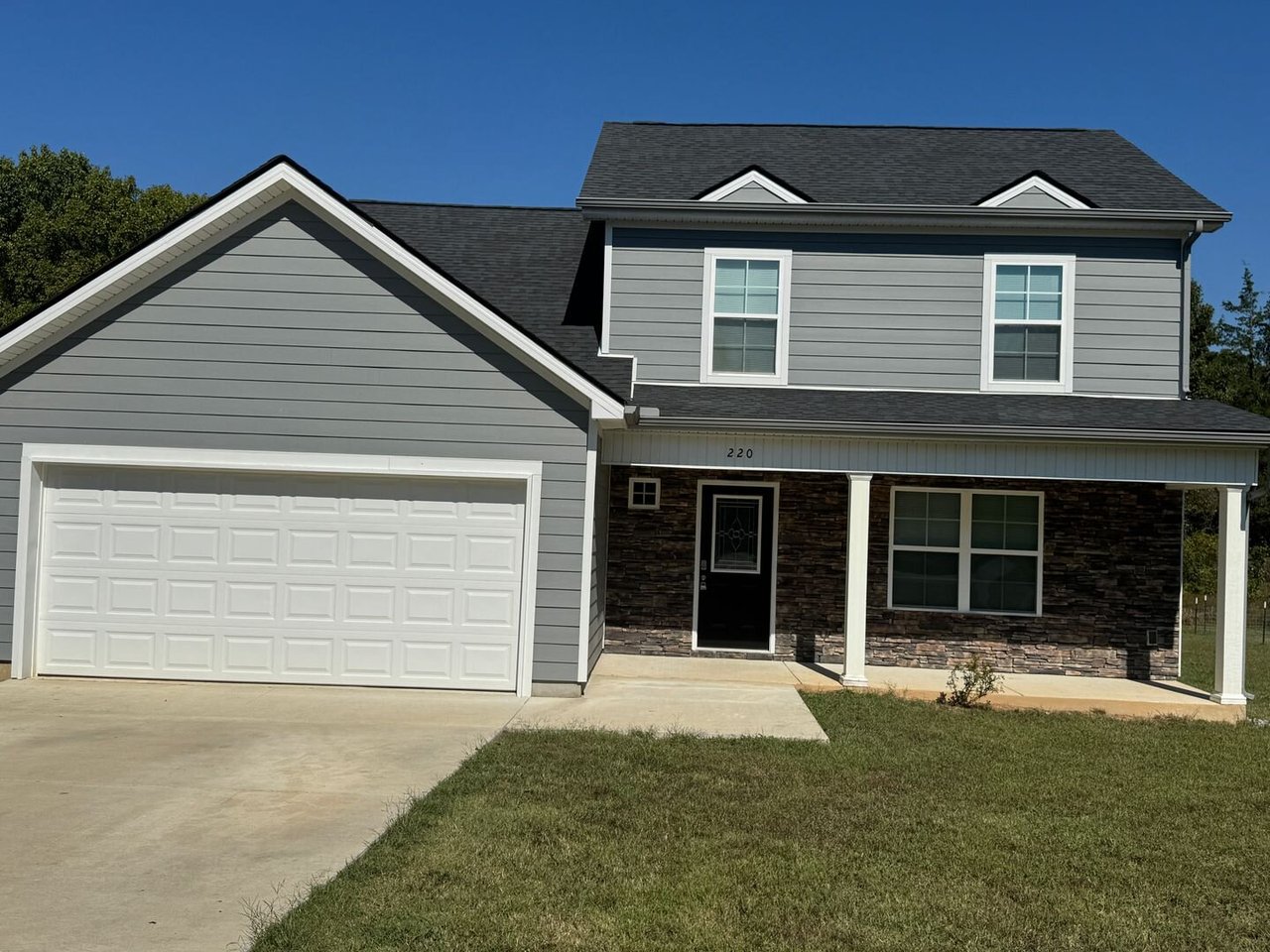 220 Tarrytown Drive Smyrna, TN 37167