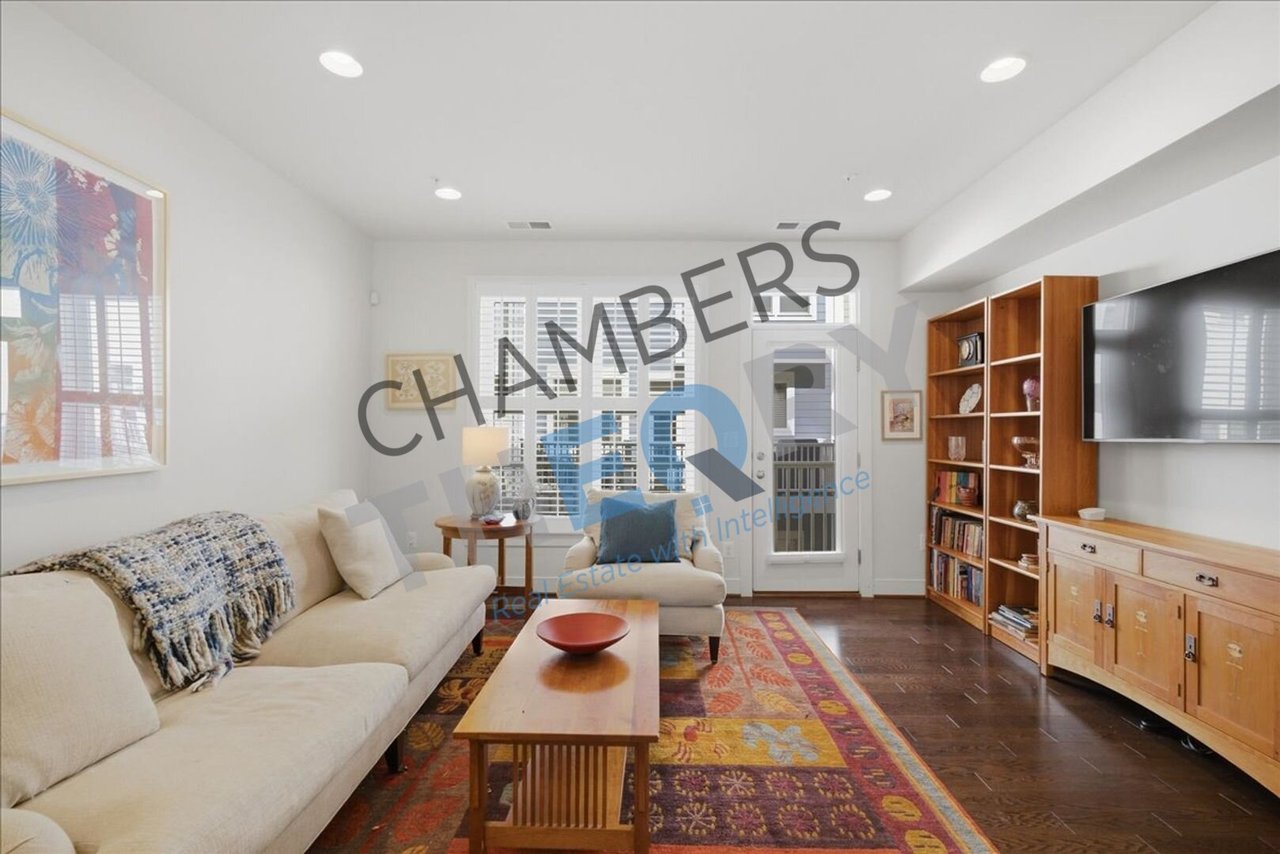 15 Ellsworth Heights St Silver Spring, MD 20910