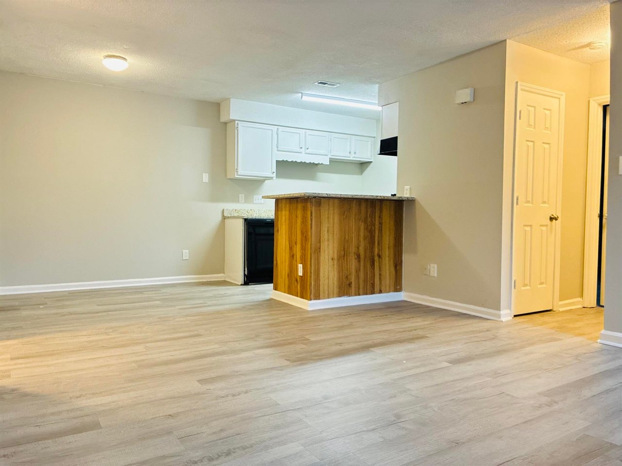 11301 Johnston