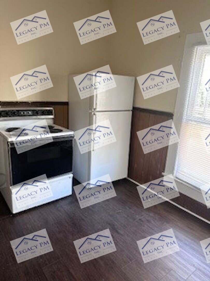 305-A S. Fisher Street Burlington, NC 27215