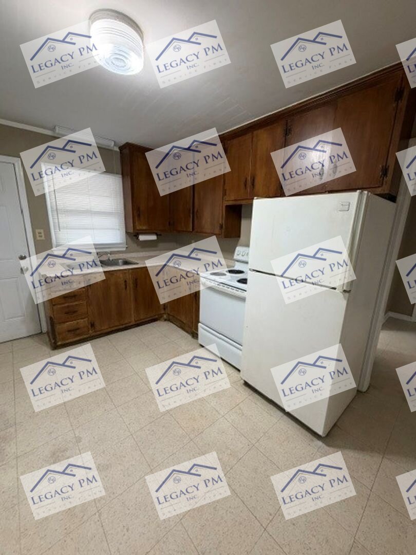 904 Grace Avenue Burlington, NC 27215