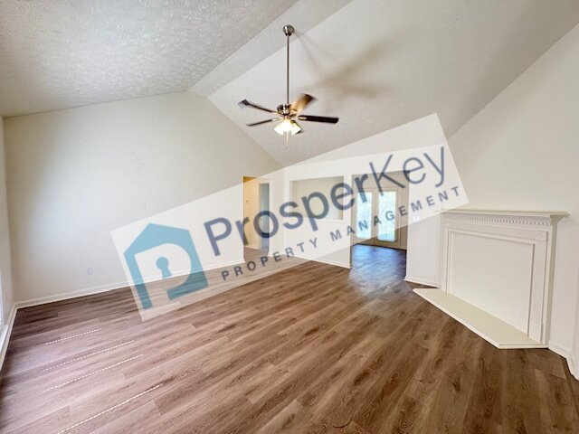 205 Bonanza Dr