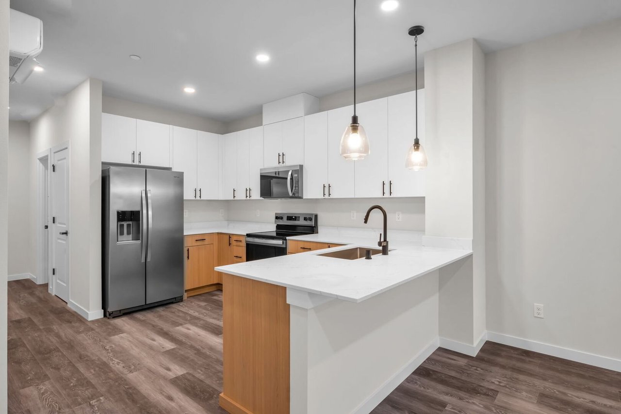 15613 Admiralty Way Unit #B2 Lynnwood, WA 98087