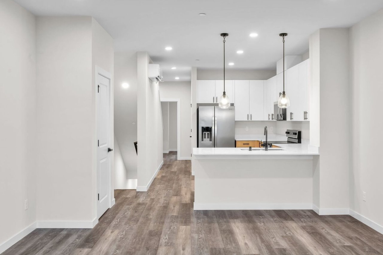 15613 Admiralty Way Unit #B2 Lynnwood, WA 98087
