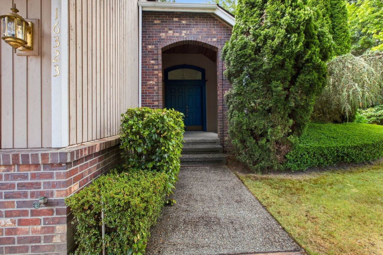 16323 N.E. 50th Way Redmond, WA 98052
