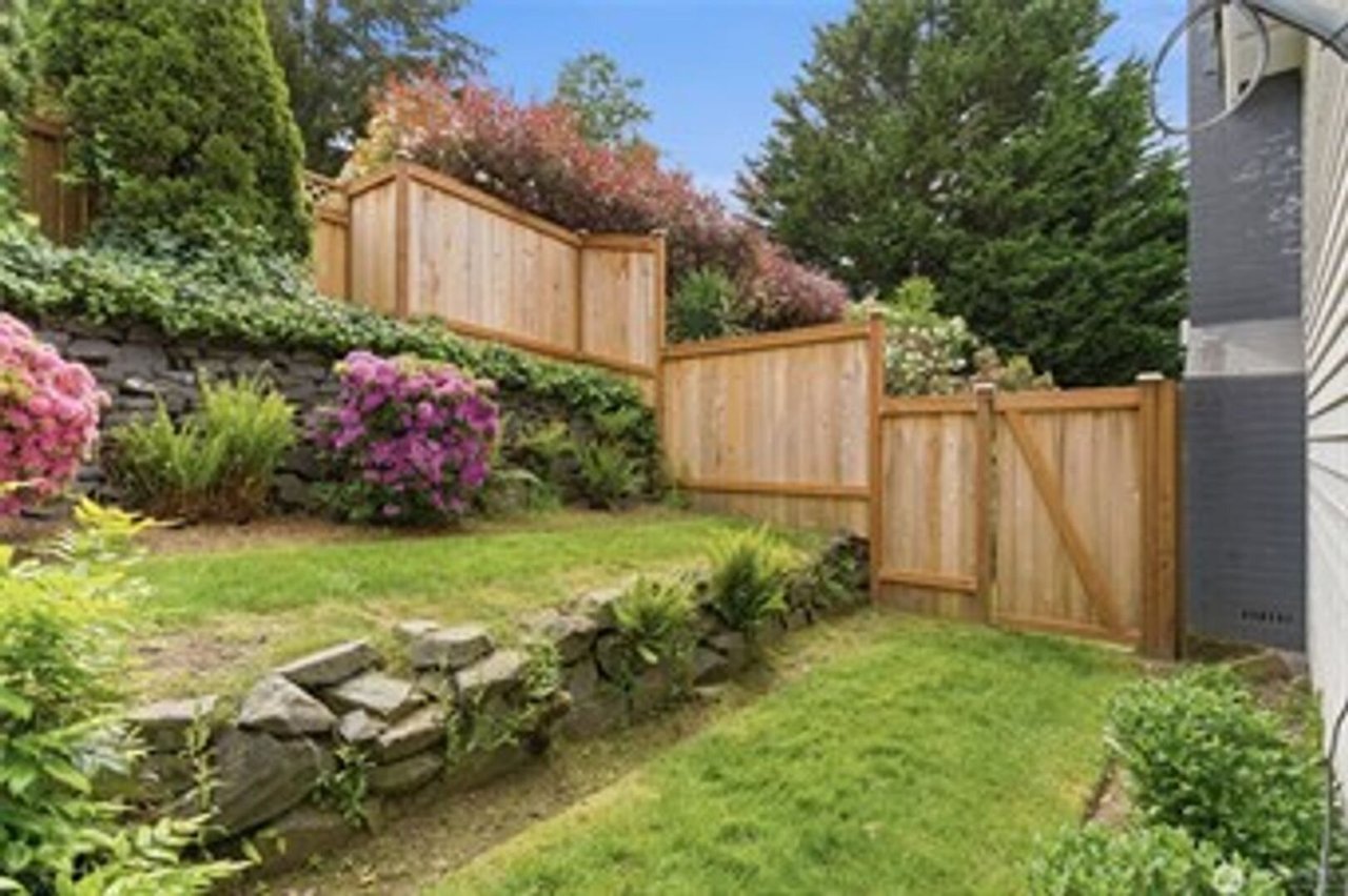 209 Casey Crt Steilacoom, WA 98388