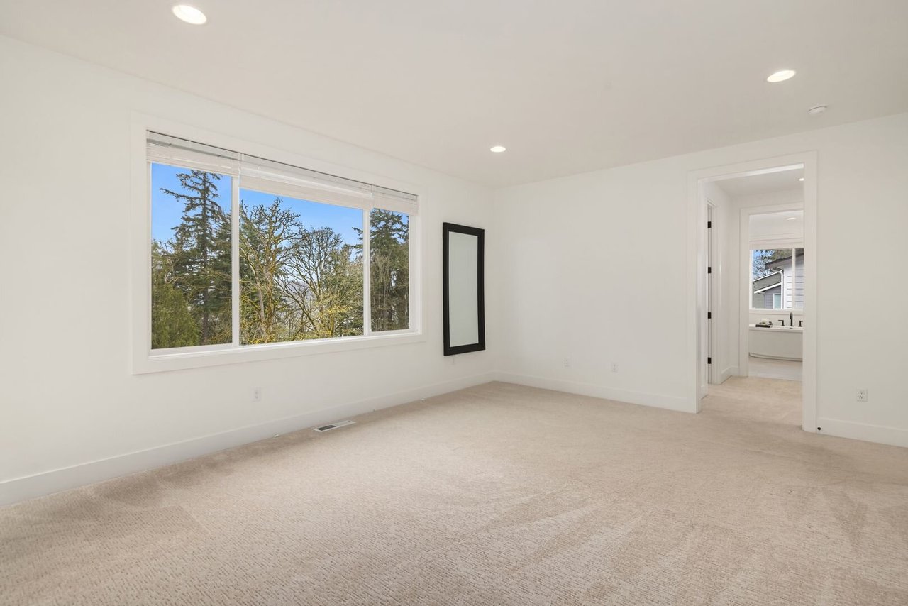 7967 112th Lane Newcastle, WA 98056
