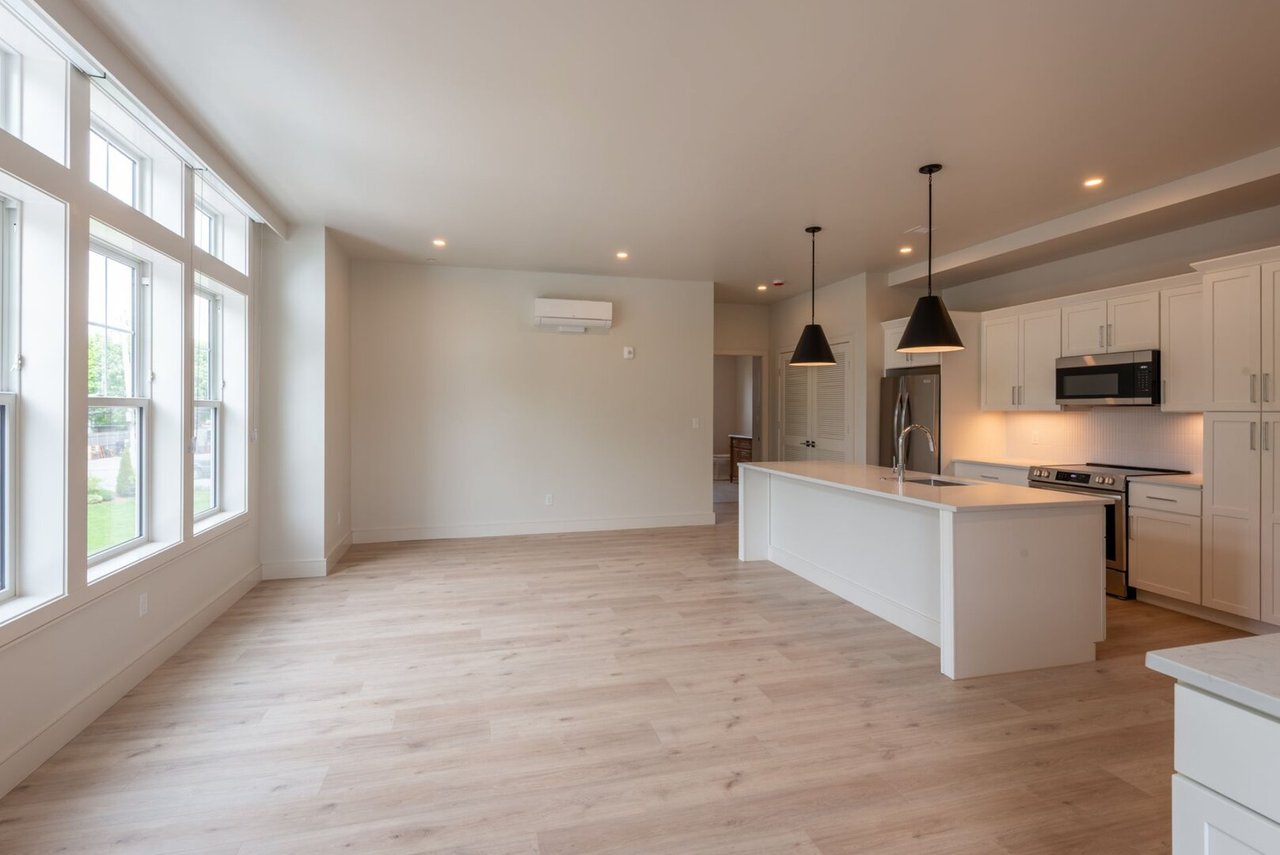 1223 Washington St. Unit 6 Norwood, MA 02062