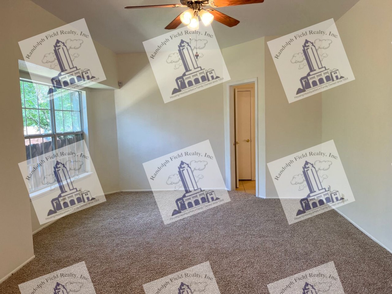 8379 RIMLINE STREET SAN ANTONIO, TX 78251