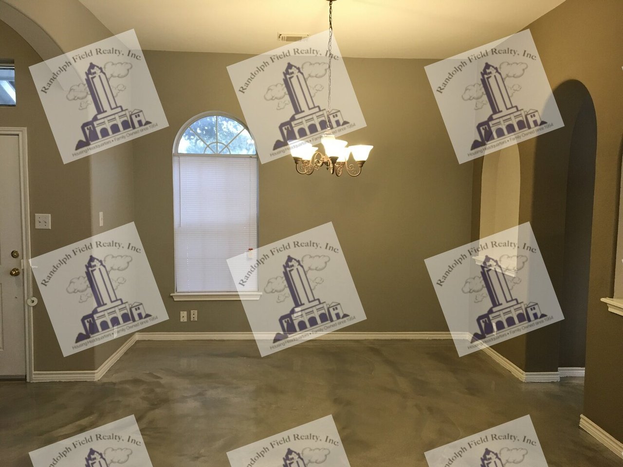824 CROSS BRANCH DR SCHERTZ, TX 78154