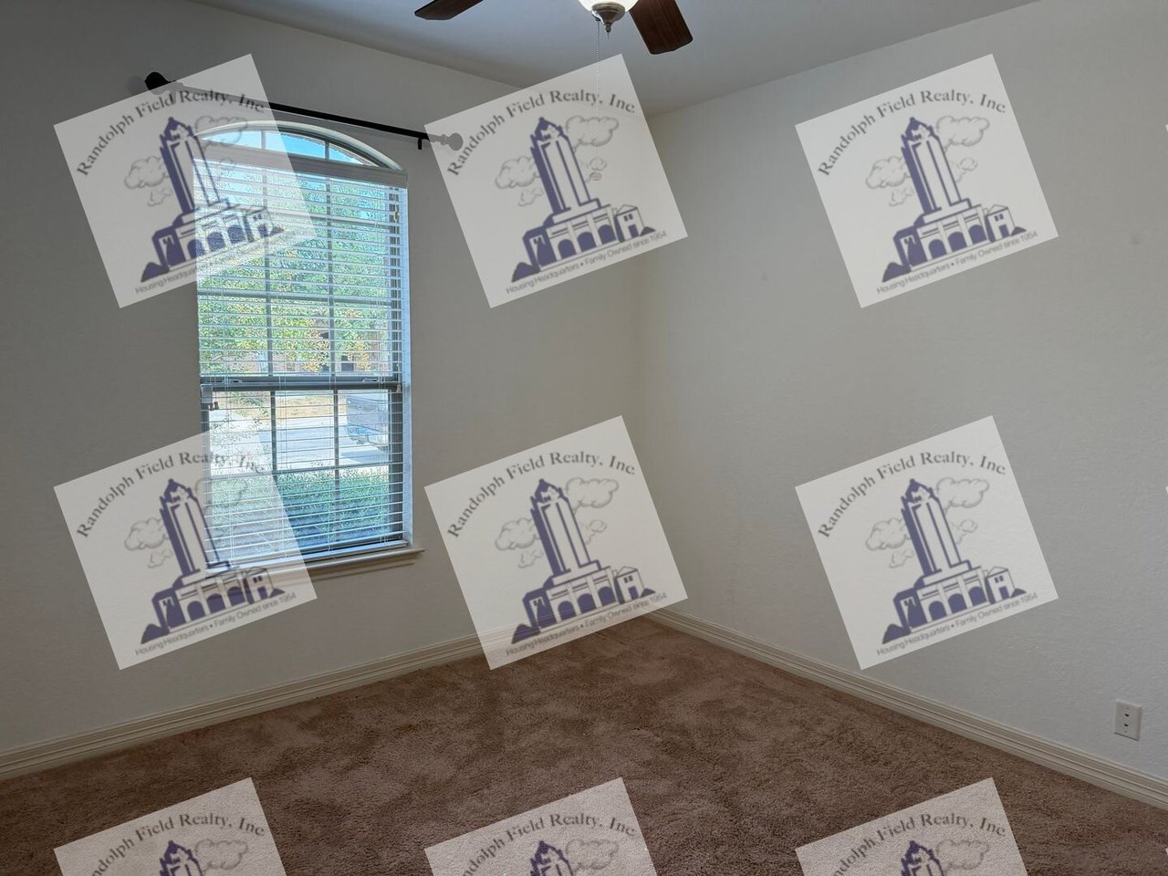 15418 BIRDSTONE LN SAN ANTONIO, TX 78245