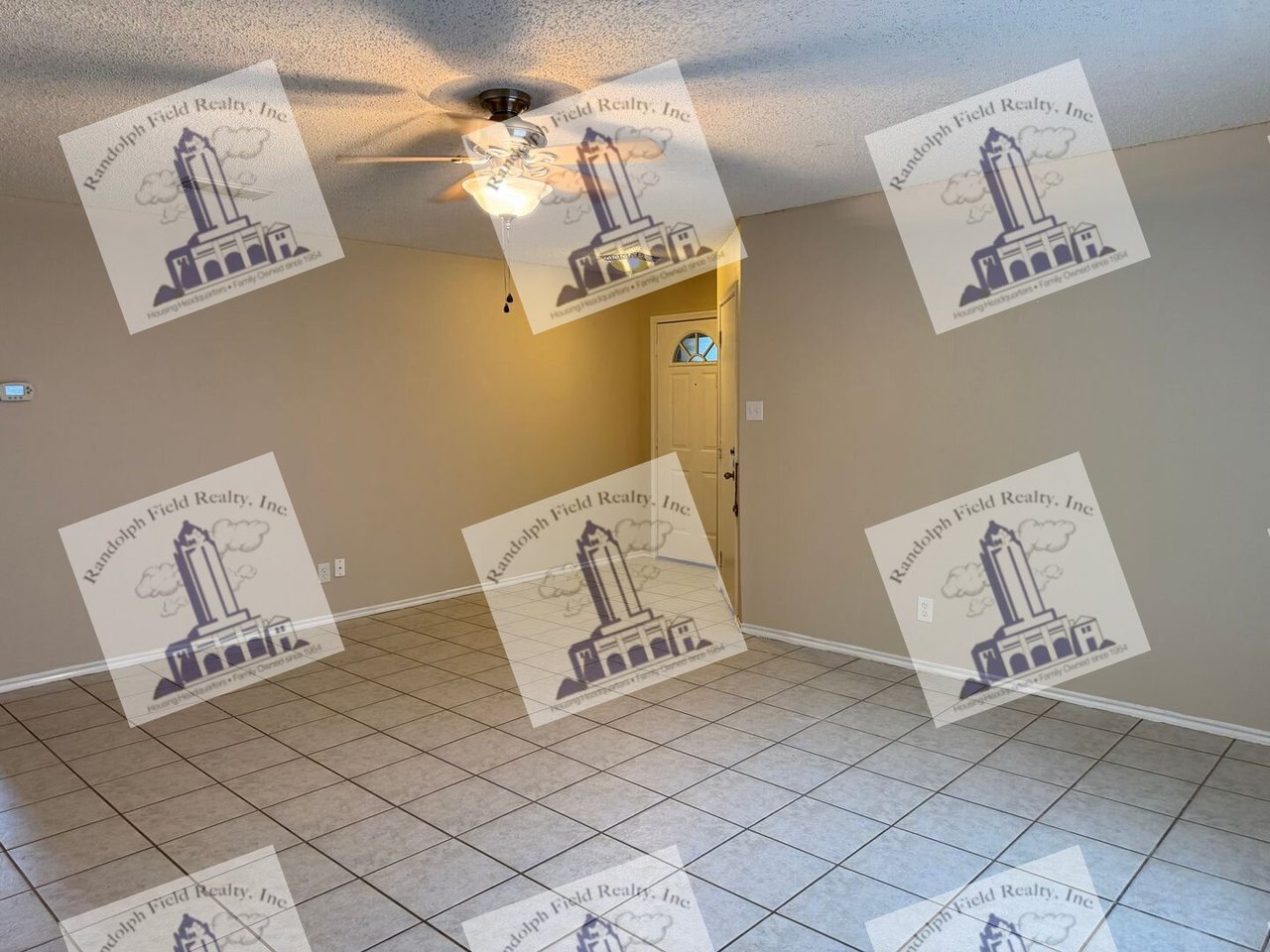 8003 CHESTNUT MANOR DRIVE CONVERSE, TX 78109