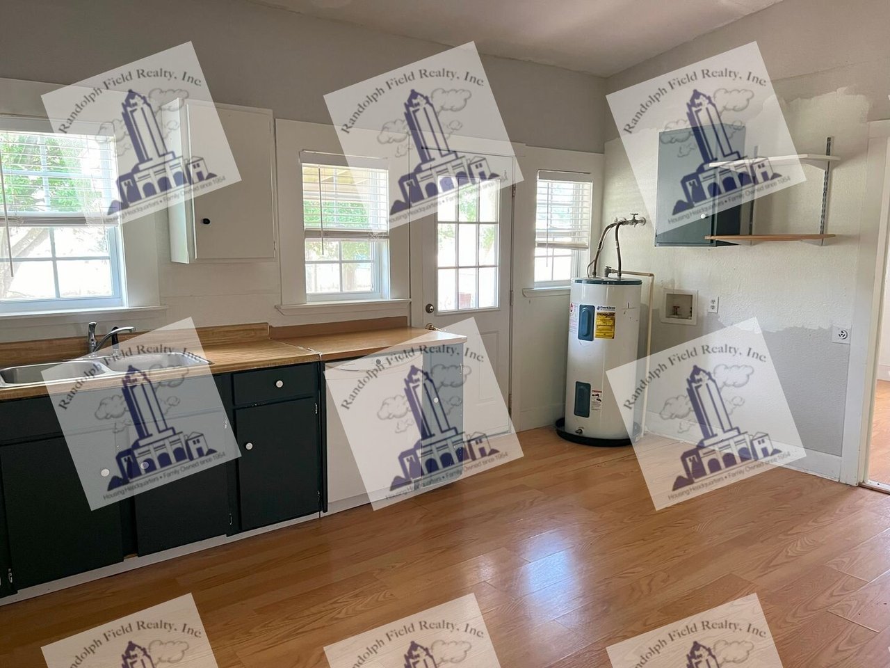 213 W. SCHULZ MARION, TX 78124