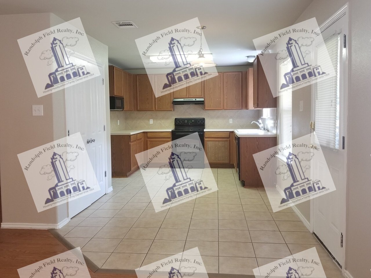 5123 FOUNTAIN HILL SAN ANTONIO, TX 78244
