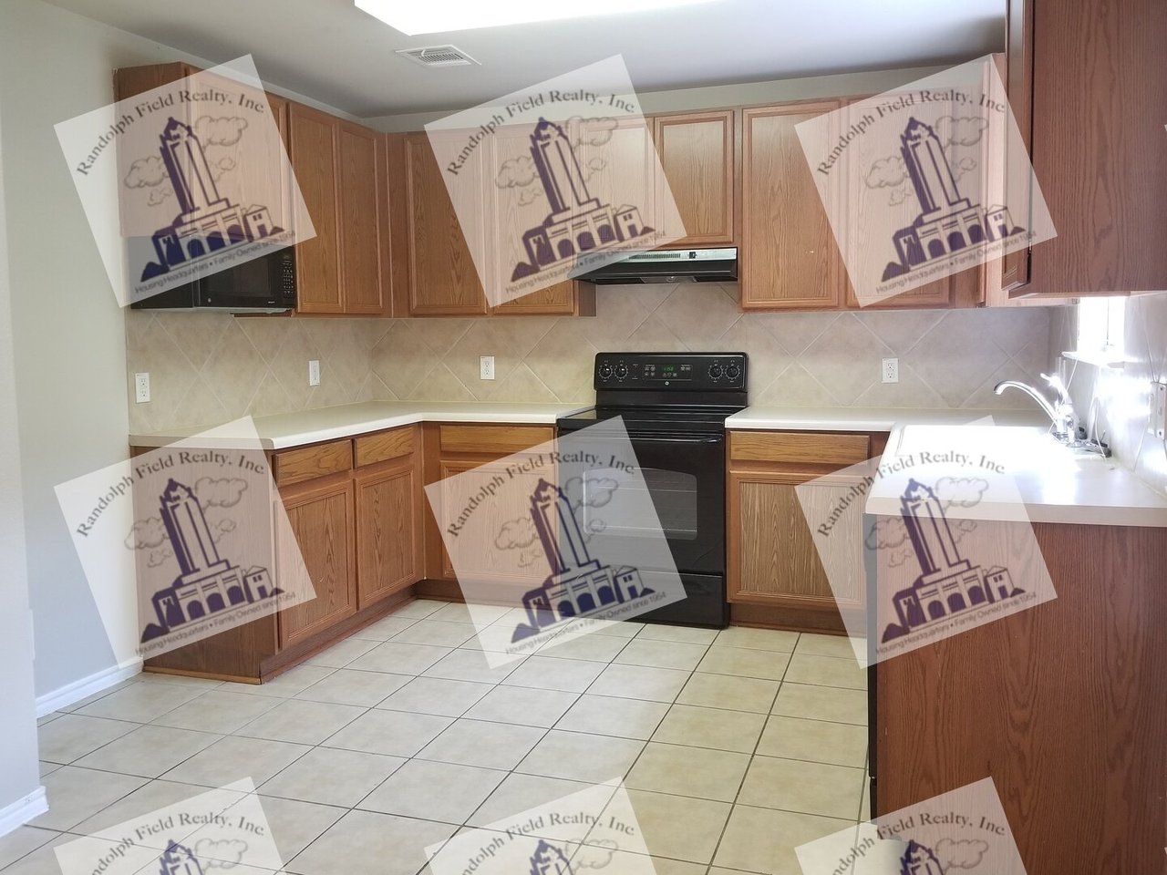 5123 FOUNTAIN HILL SAN ANTONIO, TX 78244