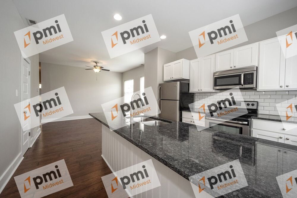 2029 N College Ave Apt E