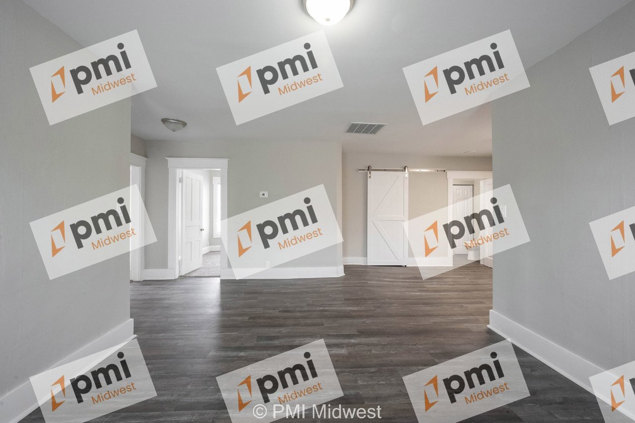 538 W 29th St Unit B