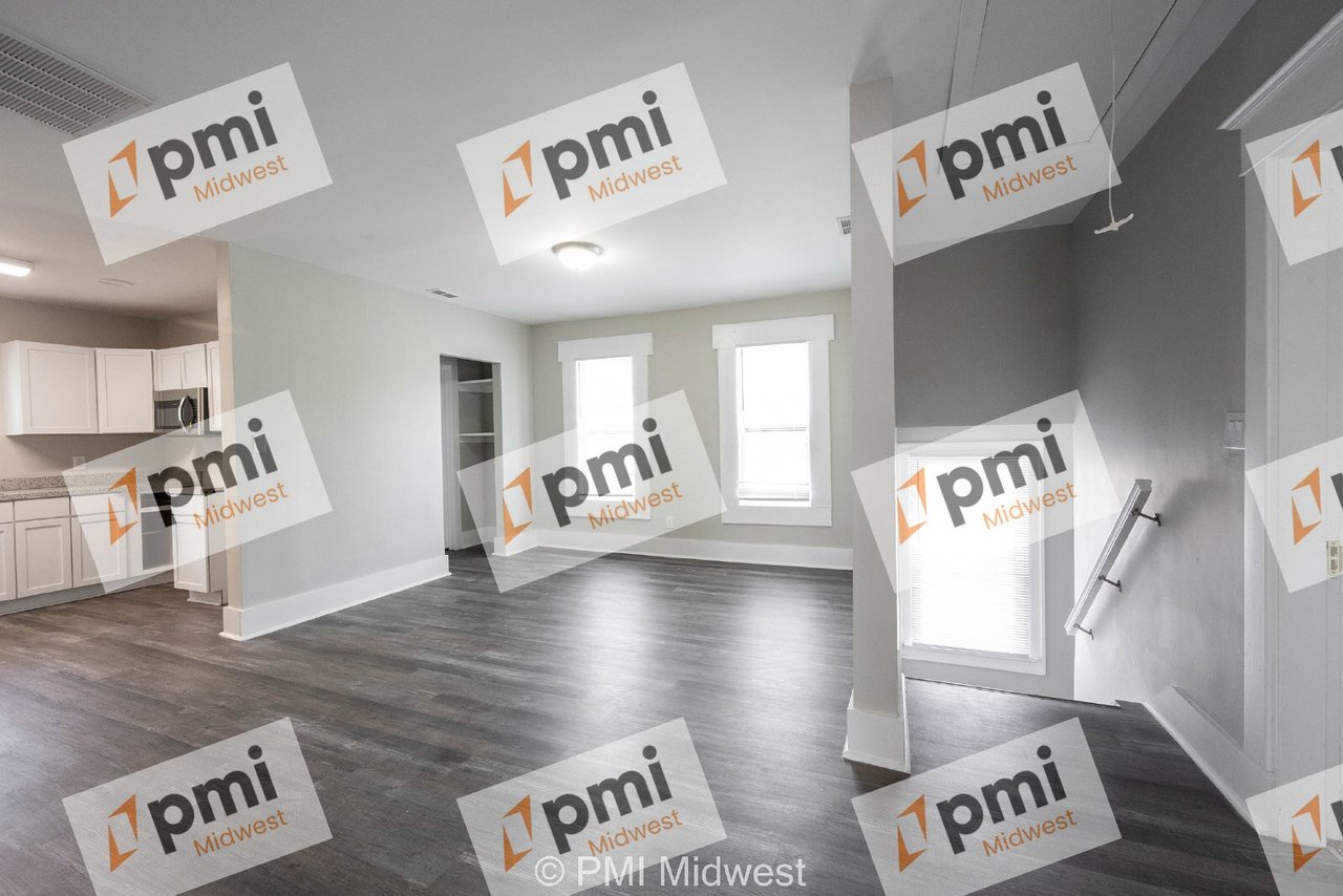 538 W 29th St Unit B