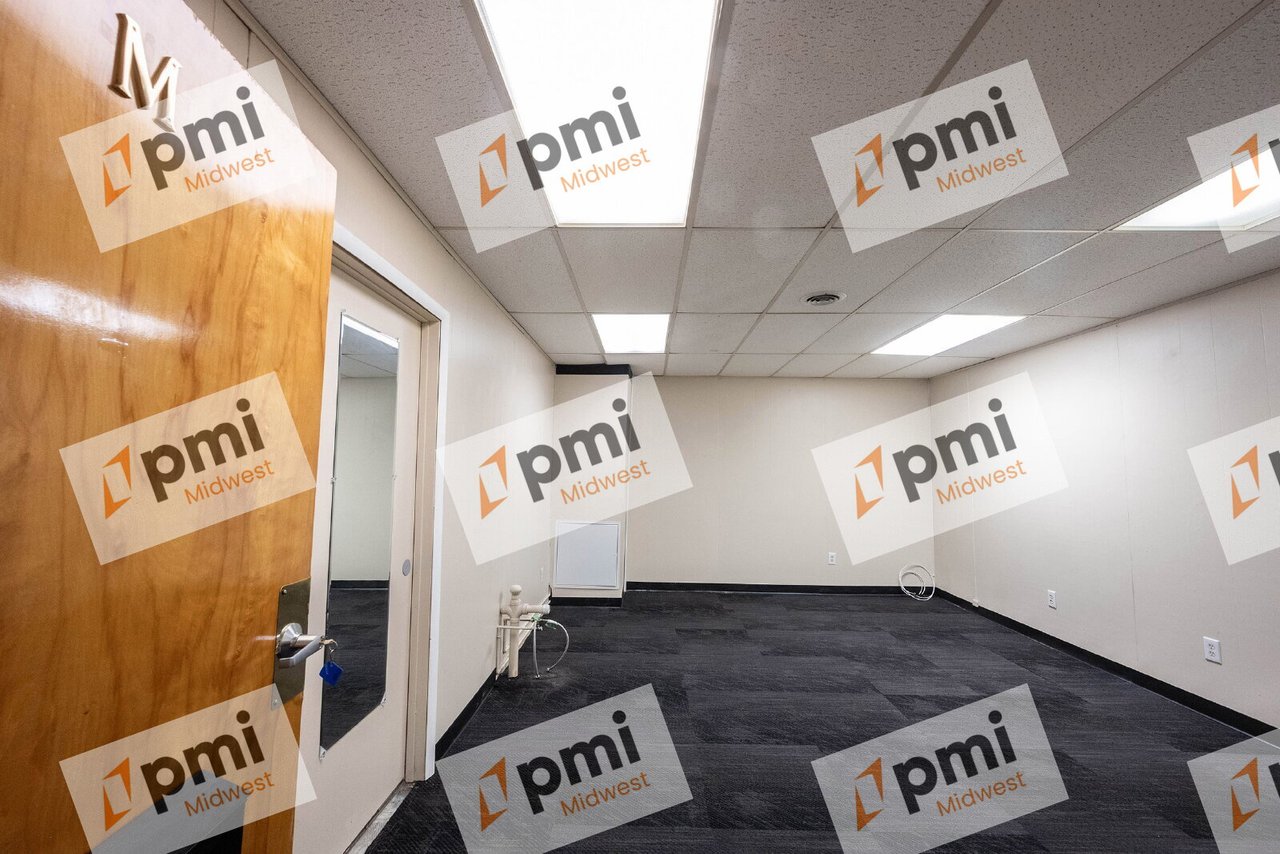 2804 East 55th Place Suite M