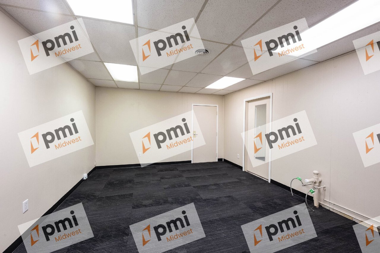 2804 East 55th Place Suite M