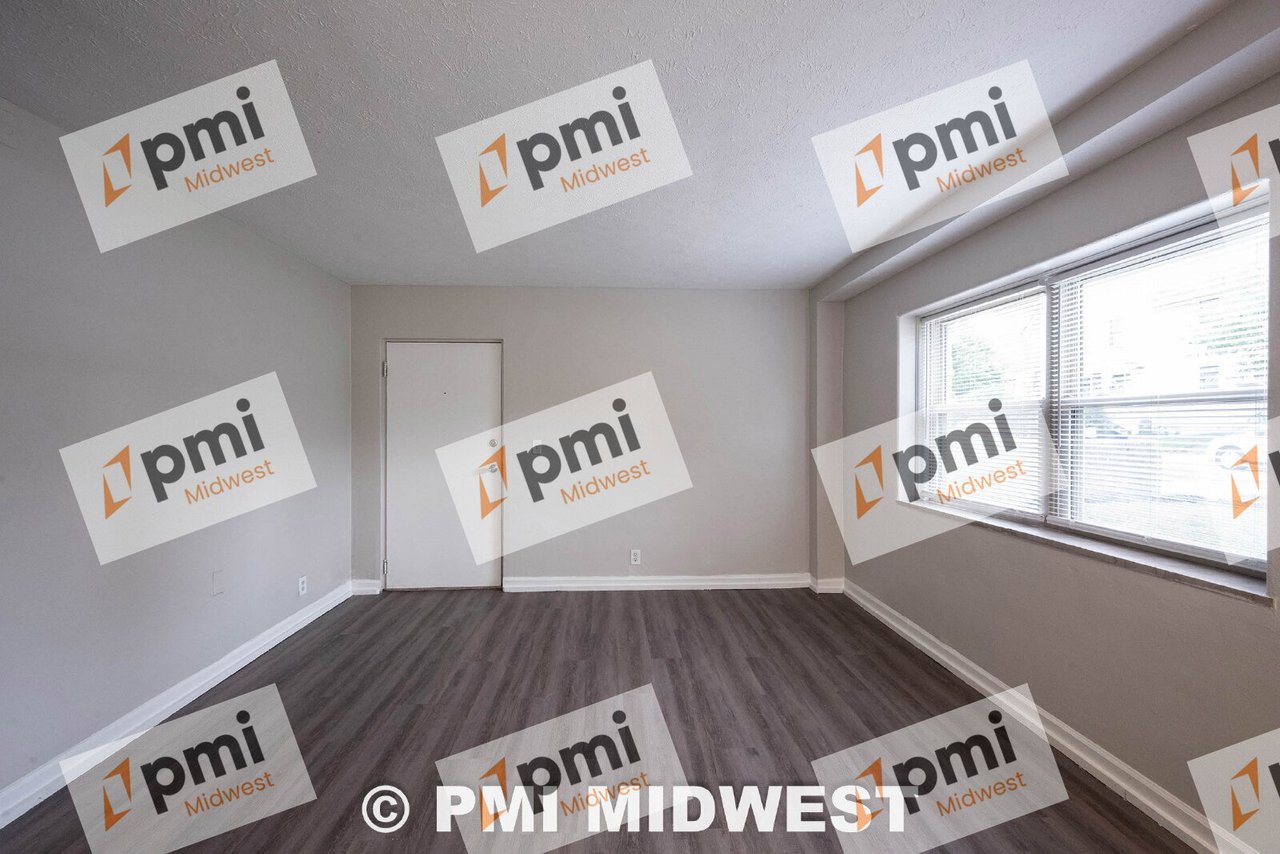 146 E 19th St Apt 8