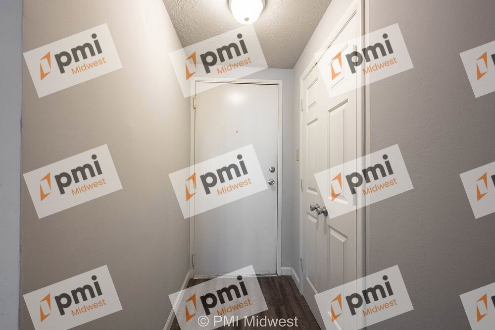 3736 N Meridian St Apt 6