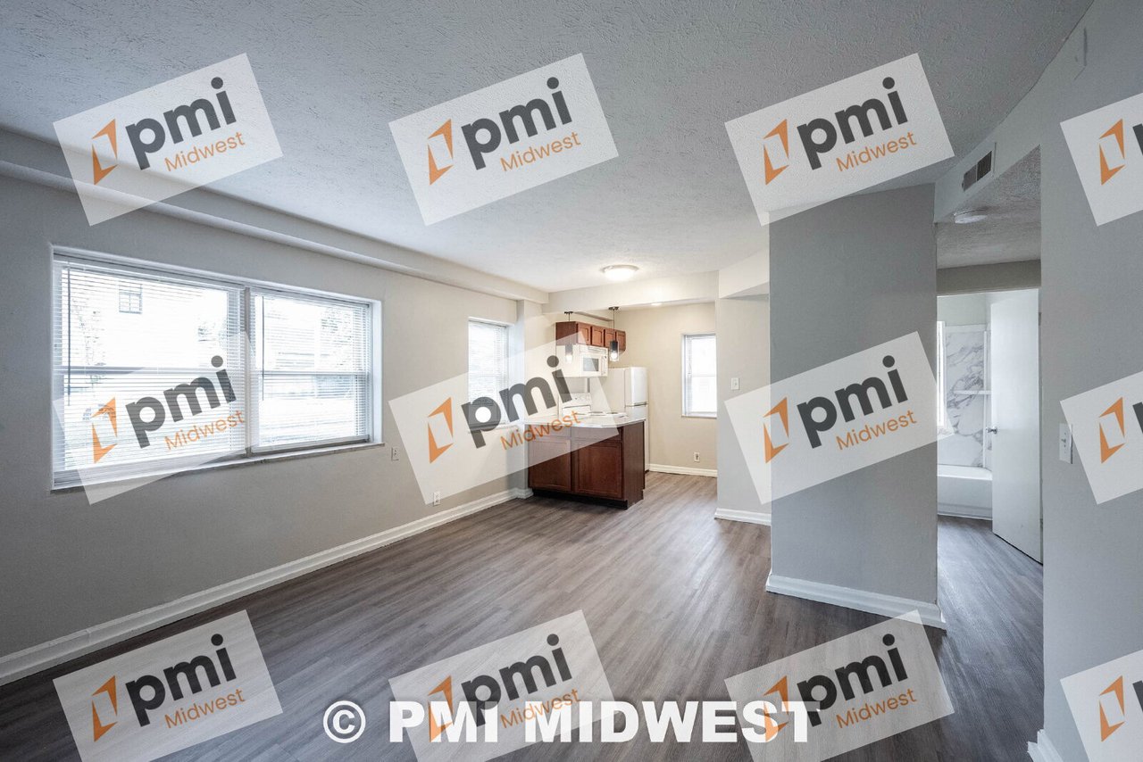140 E 19th St Apt 1