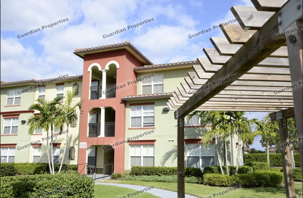 7097 Merganser Court Unit 1301 Lake Worth, FL 33463