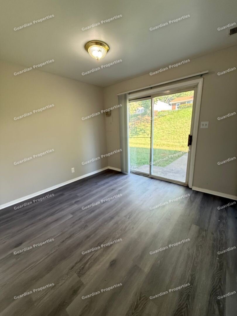 4713 Lakeside Dr. Evansville, IN 47712