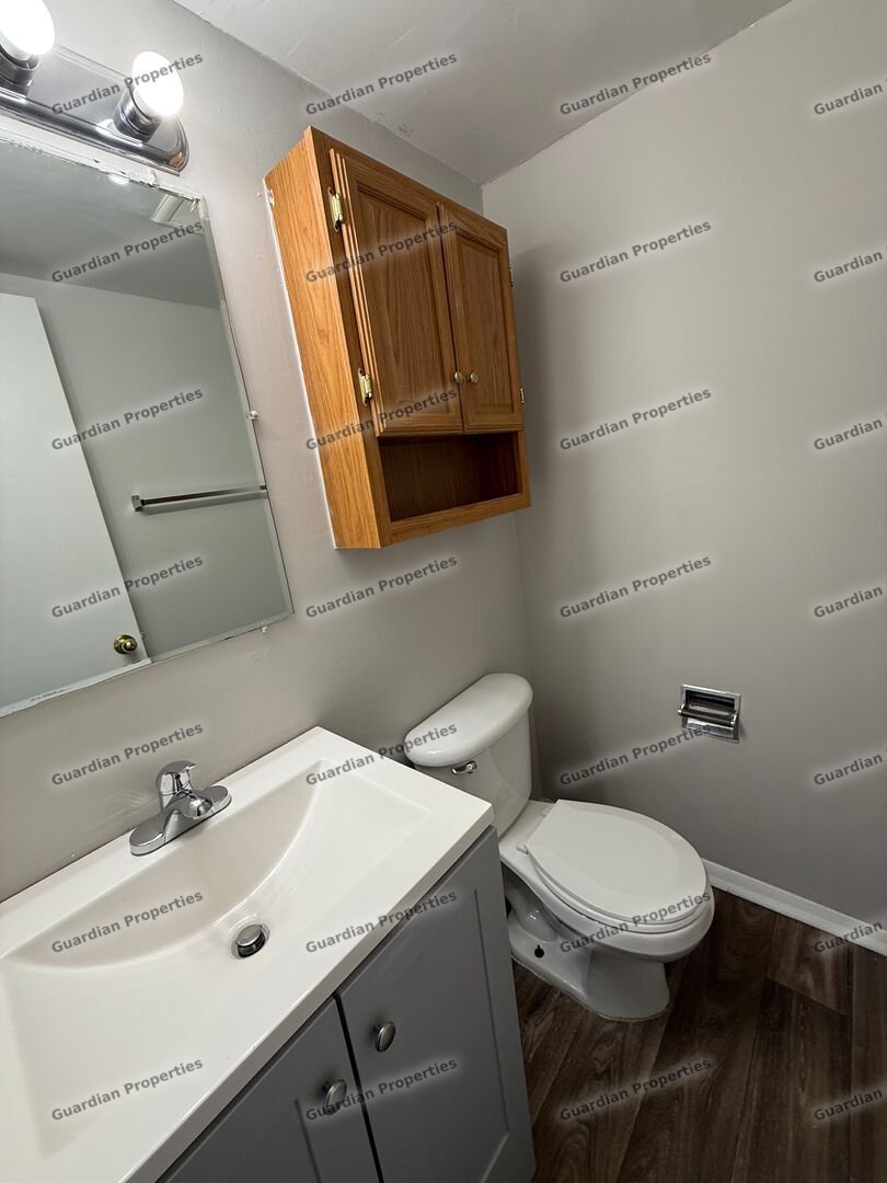 4805 Lakeside Dr. Evansville, IN 47712