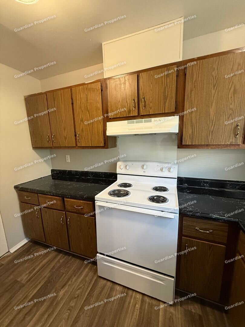 4805 Lakeside Dr. Evansville, IN 47712