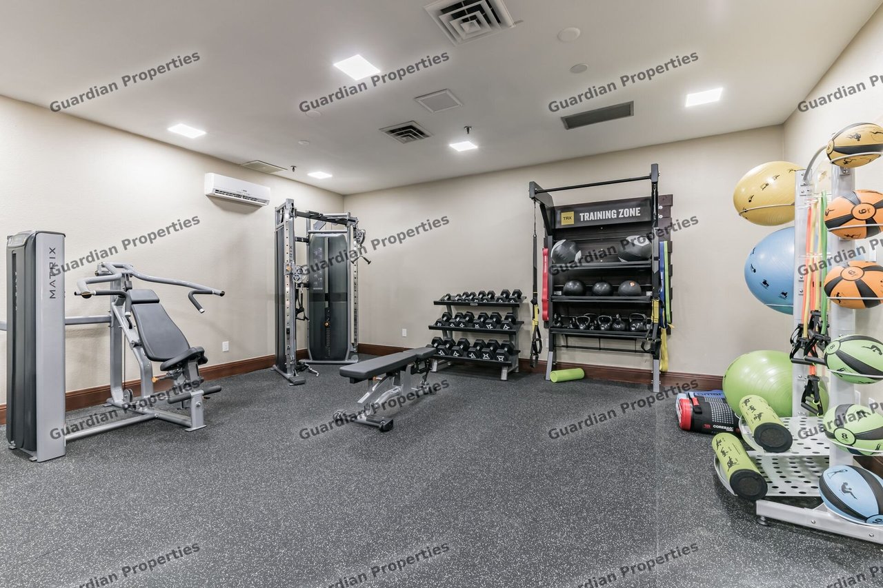 1900 Ken Pratt Blvd Apt 2232 Longmont, CO 80501