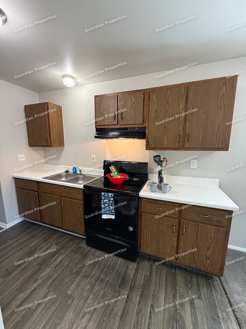 4801 Rolling Ridge Dr. Evansville, IN 47712