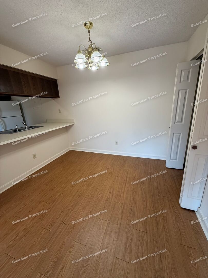 5039 Lakeside Court Evansville, IN 47712