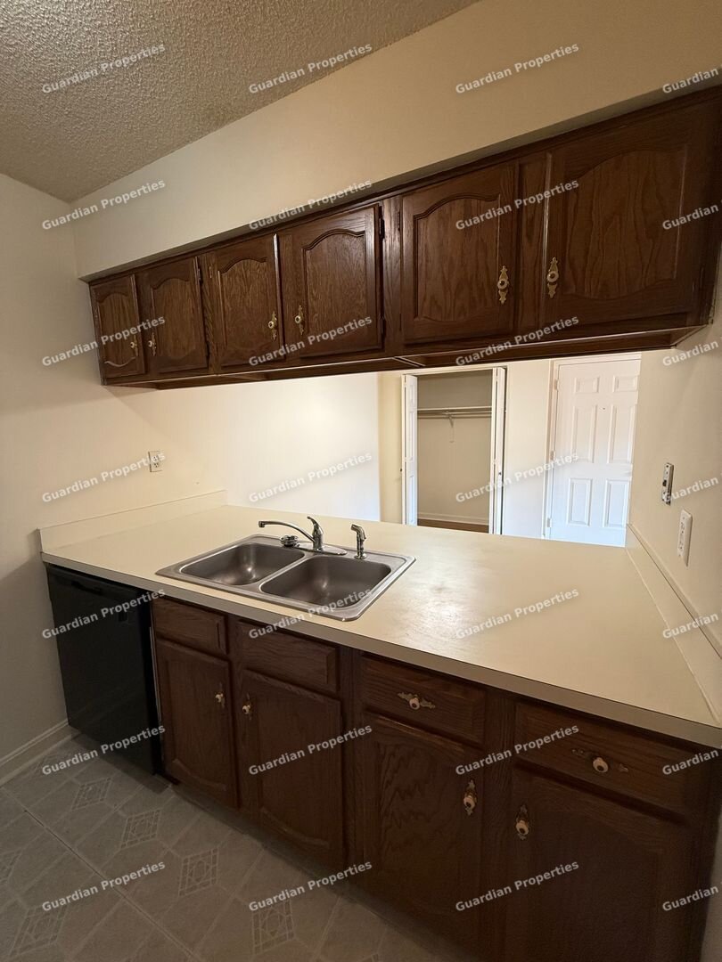 5039 Lakeside Court Evansville, IN 47712