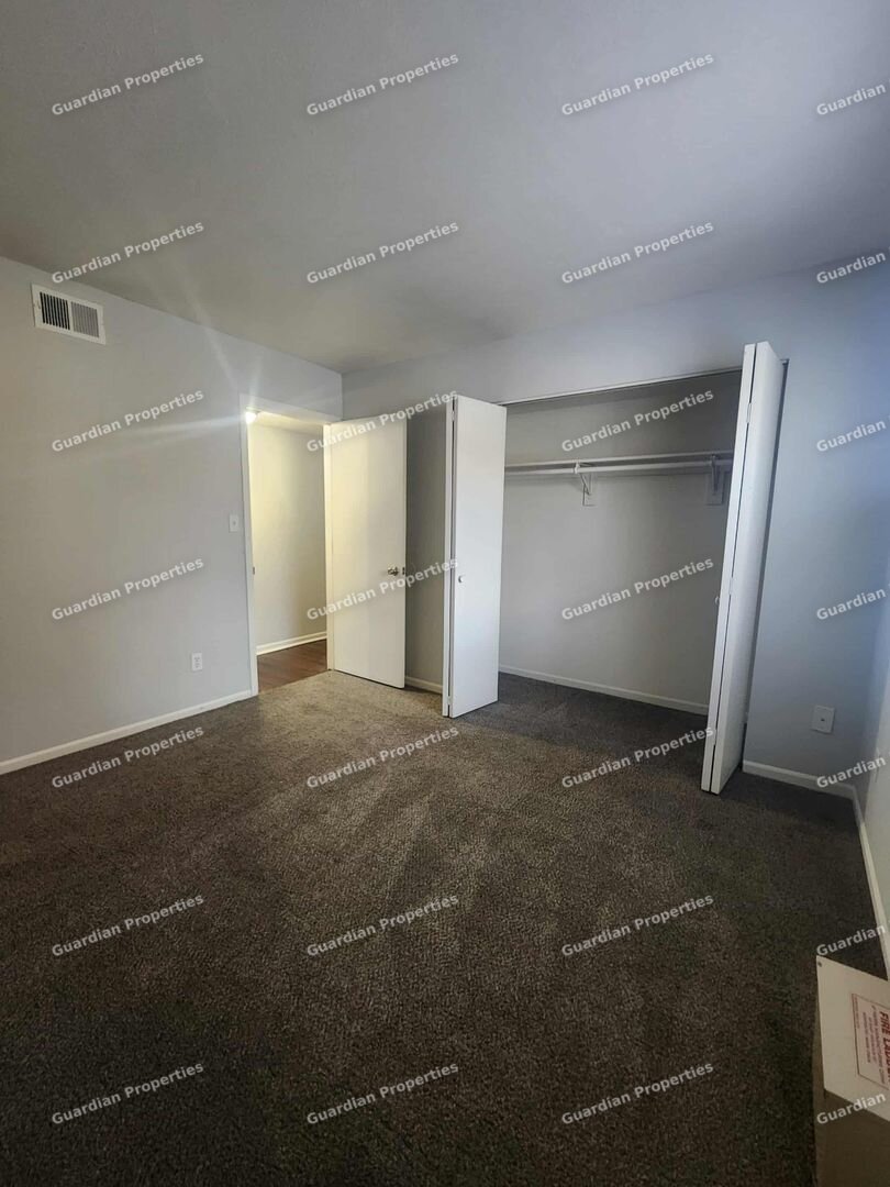 368 South Rosenberger Unit K Evansville, IN 47712