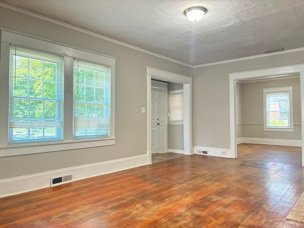 1011 Richard Street