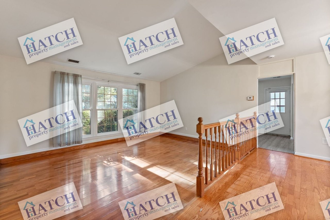 6918 Lodestone Ct Alexandria, VA 22306