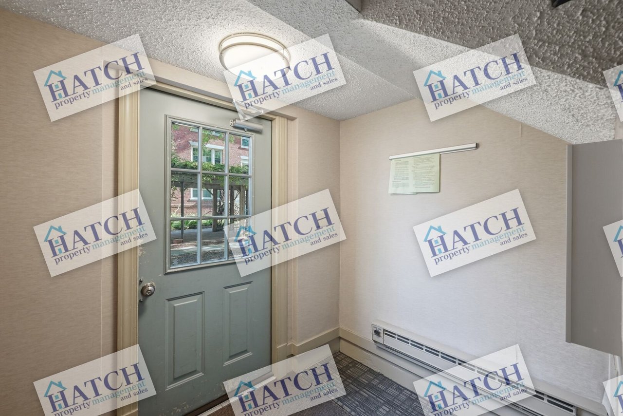 525 Bashford Ln Unit #4 Alexandria, VA 22314