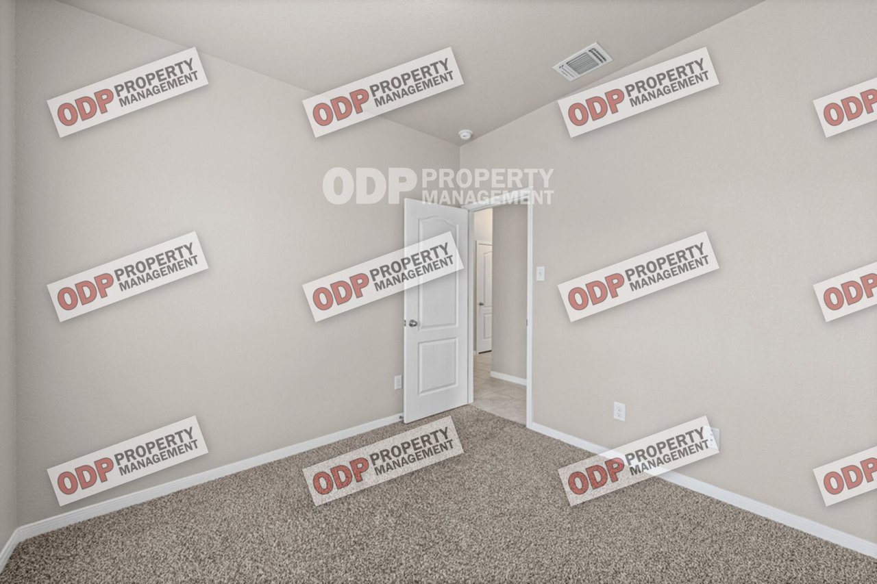 2324 Petersburg Ln. Temple, TX 76504
